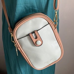 Alyssa Piju Compact Colorblock Crossbody Bag Purse Cell Phone Wallet